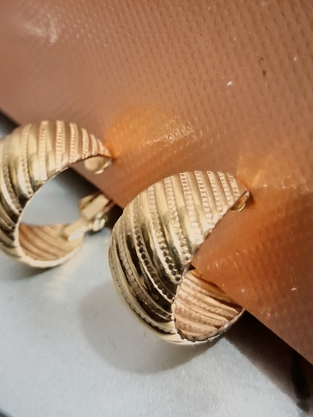 Vintage Napier Gold Tone Ribbed Shrimp Huggie Hoop Clip On Earrings 1980s